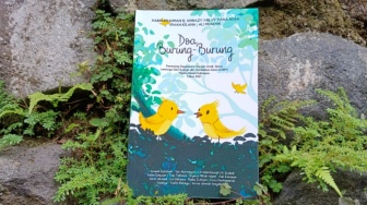 Ulasan Buku 'Doa Burung-Burung', Siapapun Berkesempatan Menjadi Sukses