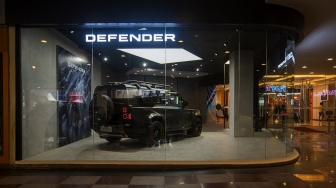 Pop-Up Store Land Rover Indonesia Terbaru Hadir di Pondok Indah Mall, Saksikan Defender Gallery