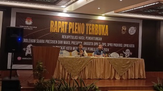 Rekapitulasi  KPU Medan Tuntas, Prabowo-Gibran Unggul