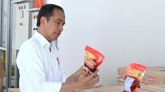 Bedanya Minyak Makan Merah Yang Dipromosikan Jokowi Dengan Minyak Goreng Biasa