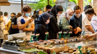 Kunjungi Alas Daun Resto, Cocok Jadi Tempat Bukber Keluarga di Bandung