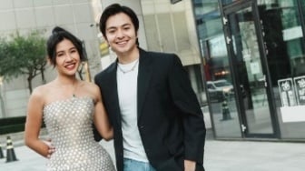 Pasangan Romantis, 5 Inspirasi OOTD Couple ala Angga Yunanda dan Sehina Cinnamon