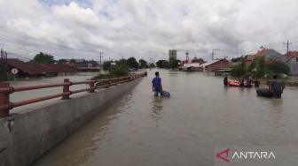 Banjir Muratara Bikin 4 Jembatan Putus dan 1 Masjid Terendam