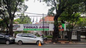 Suasana di Rumah Pahlawan Nasional Moh Yamin di Jalan Diponegoro 10, Menteng, Jakarta Pusat, Senin (18/3/2024). [Suara.com/Alfian Winanto]