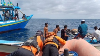 5 Penumpang Kapal Motor Nyaris Tenggelam di Banggai Laut