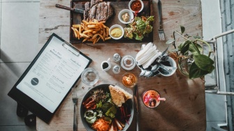 24 Tempat Bukber di Bandung HIts 2024, Ada All You Can Eat hingga Spot Instagramable!