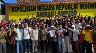 Menggusur Lahan Petani di Kota Baru, Pemprov Lampung Dilaporkan ke Polda