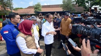 Jokowi Batal Salat Jumat di Kudus, Publik Kaitkan dengan Ramalan Rajah Kalacakra, Jabatan Bisa Luntur?