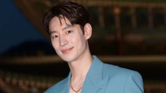 Lee Je Hoon akan Bintangi Drama 'The Art of Negotiation', Syuting Tahun Ini