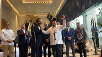 Plot Twist! Analis Sebut Surya Paloh Teken Perjanjian Politik Bukan dengan Anies Tapi Prabowo