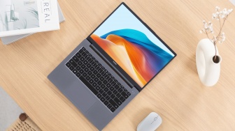 Huawei MateBook D 14, Laptop Bahan Metal Harga 9 Juta