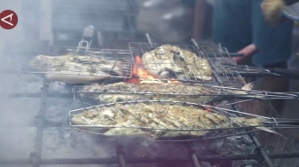 Ngabuburit Sambil Belanja Ikan Segar di Pasar Ramadan Kampung Tua Batam