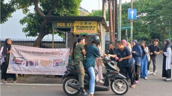 Ikut #BahagiaBareng Disabilitas Yayasan Teman Hebat Berkarya Berbagi Takjil