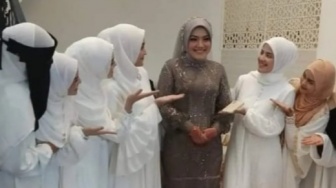 Mengenal Siapa Syarifah Mona Hasina Alaydrus, Istri Baru Habib Rizieq Usianya Lebih Muda 27 Tahun