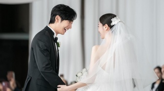 Pamer Potret Pernikahan, Lee Sang Yeob Tulis Pesan Haru