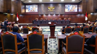 Disebut Tak Ampuh Pengaruhi Hakim MK di Sidang Putusan Besok, Amicus Curiae Megawati dll Sia-sia?