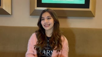 Kabar Duka, Ayah Frislly Herlind Meninggal Dunia
