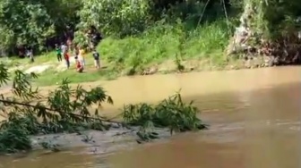 Tragis, Bocah Asal Gunungkidul Hilang di Sungai Oya Usai Terpeleset Saat Bermain dengan Temannya