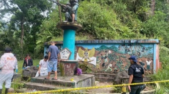 Heboh Penemuan Mayat Pria Membusuk di Tugu Brimob Kabupaten Agam, Ada Bekas Luka Benda Tajam di Tubuh hingga Leher