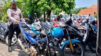 Polres Sampang Amankan Puluhan Motor Gegara Langgar Aturan