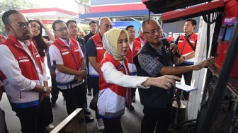 Dirut Pertamina Turun Langsung Pantau Kesiapan Satgas Lebaran Pertamina di Jawa Barat