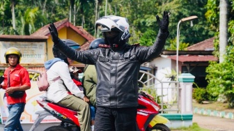 Aksi Heroik Kapolda Sumsel, Naik Motor Urai Kemacetan Mudik di Betung Banyuasin