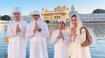 Bukan Islam atau Budha, Agama Bunga Zainal Mulai Terungkap Setelah Mengunjungi Tempat Ini