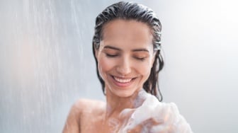 Rekomendasi 5 Body Wash Brand Lokal Terbaik, Ampuh Putihkan dan Lembabkan Kulit Tubuh