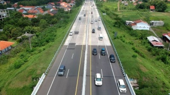 Polisi Gelar Satu Arah di Tol Kalikangkung - Cipali Sore Ini