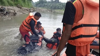 Bocah 8 Tahun Hanyut di Sungai Silau, Jasad Ditemukan 3 Km dari TKP