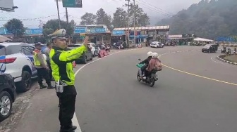 Libur Idul Adha Usai, Jalur Puncak Terpantau Padat