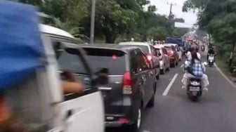 Jalur Wisata Arah Pandeglang dan Anyer Mulai Macet