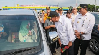 Pemprov Jateng Terus Lakukan Pemantauan Arus Lalu  Lintas, One Way Arus Balik Diberlakukan