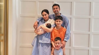 Cerita Raffi Ahmad Soal Asal-Usul Baby Lily: Kita Enggak Cari, Tiba-tiba Hadir Lewat Jalur Langit