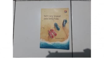 Kami yang Tersesat pada Seribu Pulau: Bersikap Dewasa dan Bertahan di Situasi Serba Tidak Nyaman