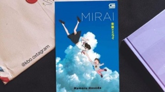 Ulasan Novel Mirai: Kisah tentang Anak Kecil yang Cemburu pada Adiknya