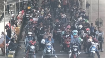 Pemudik Sepeda Motor Masih Ramai di Pelabuhan Bakauheni