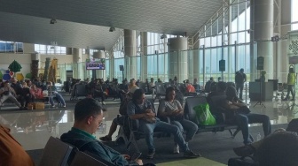 Keselamatan Diutamakan! Bandara Sam Ratulangi Ditutup Sementara Akibat Erupsi Gunung Ruang
