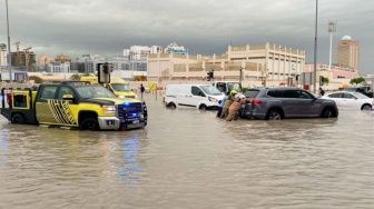 Ngeri! Dubai Dikepung Banjir Akibat Curah Hujan Terparah dalam 75 Tahun