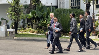 Jokowi Terima Kunjungan Mantan PM Inggris Tony Blair, Bahas Govtech hingga Carbon Storage