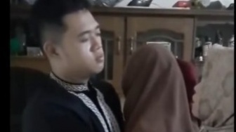 Viral Video Kakak Adik Musuhan 5 Tahun, Netizen: Kalau Sudah Tiada Baru Terasa!
