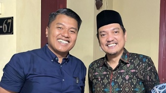 Viral Pertemuan Yoyok Sukawi dengan Ade Bhakti di Rumah Tokoh PSI, Bahas Pilwalkot Semarang?