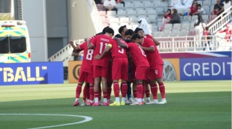 Bung Towel Jangan Geer, Ini Alasan STY Turunkan 7 Pemain Lokal di Timnas Indonesia U-23