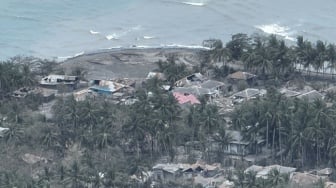 Ratusan Jiwa Warga Pulau Ruang Sulawesi Utara Akan Dievakuasi