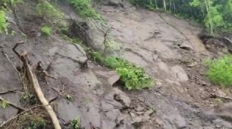 Video Detik-detik Longsor di Tompo Ladang Maros