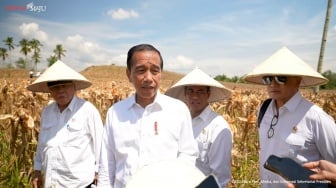 Momen Presiden Jokowi Tanyakan Kinerja Pj Gubernur Sulbar: Baik atau Tidak?