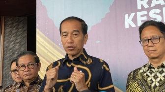 Jokowi Bakal Beri Gibran dan Bobby Penghargaan, Ini Syarat Menerima Satyalencana