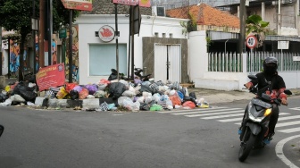 Sampah Berserakan Tak Tertampung Akibatkan Sungai di Jogja Meluap hingga Sejumlah Ruas Jalan Tergenang Air Hujan