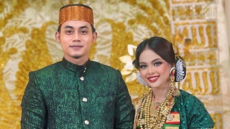 Baru Sehari Menikah, Putri DA Telan Pil Pahit Dikunci Abdul Azis saat Malam Pertama