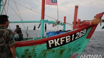 Ancaman Denda Rp 2 M Bagi Kapal Pencari Ikan Ilegal yang Kantongi Identitas Abal-Abal
